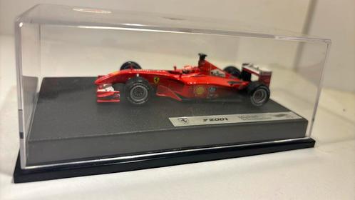 F1 ferrari michel Schumacher 2001 hot wheels 1.43, Hobby en Vrije tijd, Modelauto's | 1:43, Zo goed als nieuw, Auto, Overige merken