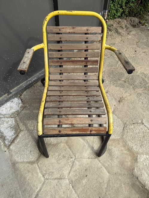 Vintage Deense tuinstoel jaren 70, Tuin en Terras, Tuinstoelen, Hout, Stapelbaar, Ophalen