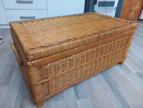 Super mooie rieten kist, Huis en Inrichting, Woonaccessoires | Kisten, Zo goed als nieuw, Minder dan 50 cm, Minder dan 50 cm, 50 tot 100 cm