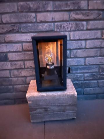 Moderne Buitenlamp / Tuinlamp beschikbaar voor biedingen