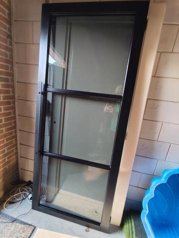 Zwarte, houten deur met glas 219x88x4cm | incl. handgrepen beschikbaar voor biedingen