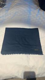 Kasjmier sjaal Navy Blue, Kleding | Dames, Ophalen of Verzenden, Zo goed als nieuw, Maat 46/48 (XL) of groter, Sjaal