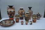 11 stuks Satsuma Porselein uit Japan Diverse vazen, 1 wandsc, Ophalen of Verzenden