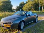 Alfa Romeo Spider 2.2 JTS 2007 zilvergrijs, Auto's, Zwart, 4 cilinders, Cabriolet, 1505 kg