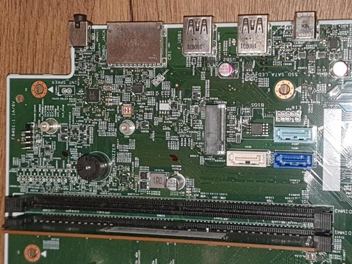 Intel Core i5-8400 Moederbord HP, Computers en Software, Moederborden, Gebruikt, Intel, DDR4, Ophalen of Verzenden