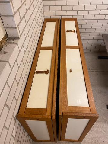 Twee eenpersoonsbedden (90x200) – samen king size (180x200) beschikbaar voor biedingen