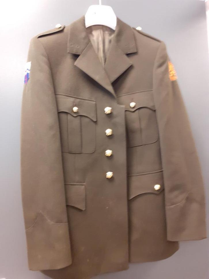 Uniformjasje Koninklijke Landmacht mt 47, Verzamelen, Militaria | Algemeen, Landmacht, Kleding of Schoenen, Nederland, Ophalen of Verzenden