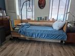 Zorgbed  .......hoog laagbed, Ophalen, Verstelbaar, 90 cm, Eenpersoons