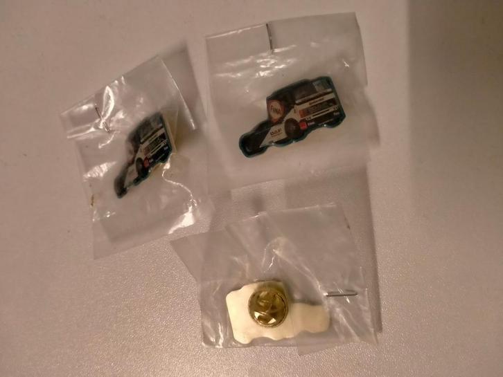 DAF FINA Reclame vrachtwagen vrachtauto pin pins truck auto, Verzamelen, Speldjes, Pins en Buttons, Zo goed als nieuw, Ophalen of Verzenden