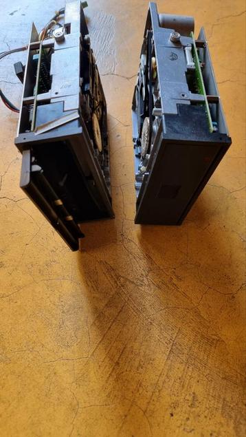 2x BASF 5.25" Floppy Disk Drives - Vintage Computer beschikbaar voor biedingen