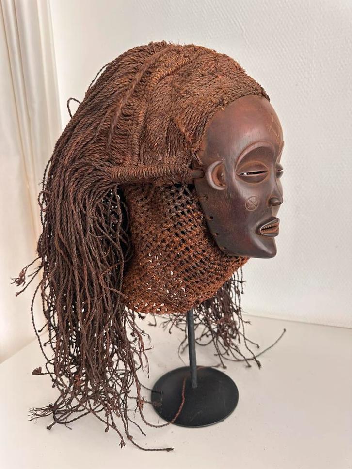 Chokwe Mwana Pwo Privé collectie  kunst Matadi Congo 1950, Antiek en Kunst, Kunst | Niet-Westerse kunst, Ophalen of Verzenden