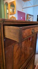 Vroeg antieke mahonie secretaire, Ophalen