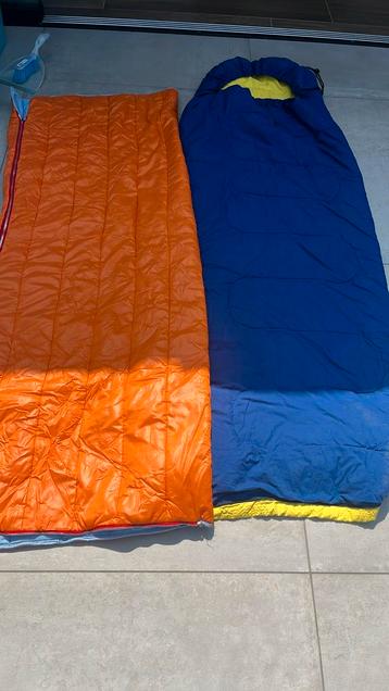 2 vintage slaapzakken uitwasbaar blauw en oranje beschikbaar voor biedingen