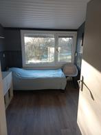 Kamer te huur in Middelburg, Gebruikt, 90 cm, Eenpersoons, Blauw
