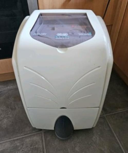 DeLonghi hoge capaciteit (24L) luchtontvochtiger/bouwdroger, Witgoed en Apparatuur, Luchtbehandelingsapparatuur, Zo goed als nieuw