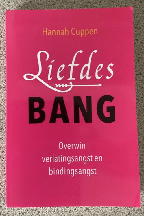 Liefdesbang - Hannah Cuppen., Boeken, Esoterie en Spiritualiteit, Spiritualiteit algemeen, Ophalen