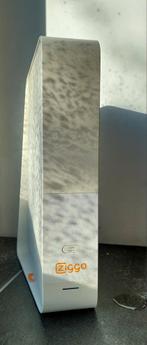 Ziggo modem / router, Computers en Software, Routers en Modems, Ophalen of Verzenden, Zo goed als nieuw, Router met modem, Ziggo