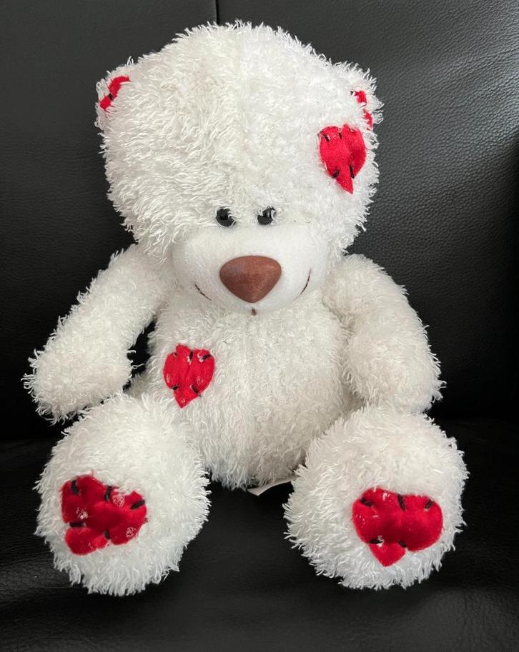 Witte teddybeer knuffel pluche beer met rode hartjes, Kinderen en Baby's, Speelgoed | Knuffels en Pluche, Zo goed als nieuw, Beer