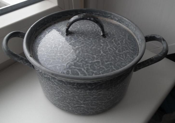 vintage grijs gewolkte email pan, Antiek en Kunst, Antiek | Emaille, Ophalen of Verzenden