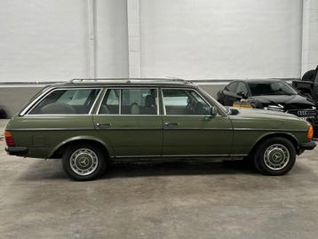 Mercedes 300TD, OLDTIMER, 100% origineel en roestvrij  beschikbaar voor biedingen