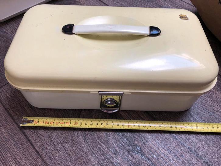 Brabantia Vintage Broodtrommel - wit Crème Kleur, Huis en Inrichting, Keuken | Keukenbenodigdheden, Gebruikt, Ophalen of Verzenden