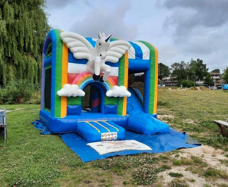 Unicorn springkussen te huur, Hobby en Vrije tijd, Feestartikelen | Verhuur, Zo goed als nieuw, Verjaardag, Ophalen