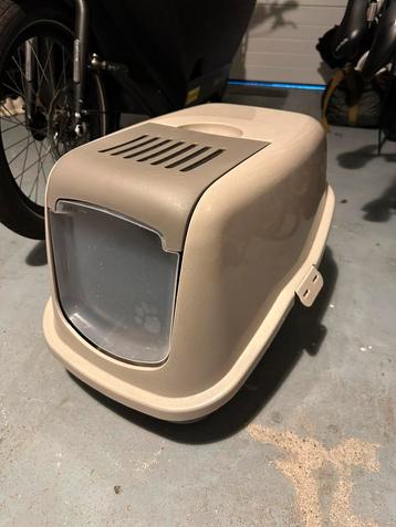 Savic kattenbak zgan beschikbaar voor biedingen