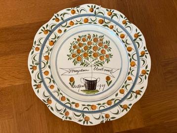 Herinneringsbord geboorte prinses Juliana 1909 beschikbaar voor biedingen