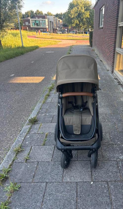 Dubatti kinderwagen met meezitje, Kinderen en Baby's, Kinderwagens en Combinaties, Zo goed als nieuw, Overige merken, Ophalen of Verzenden
