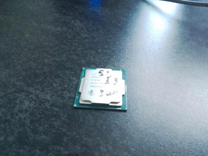 Div Intel cpu's, Computers en Software, Processors, 3 tot 4 Ghz, Ophalen of Verzenden