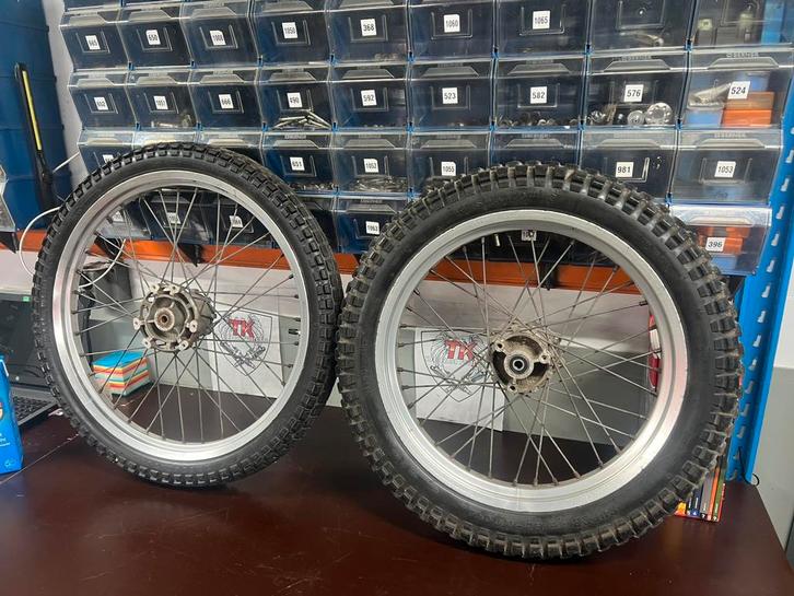 Derbi senda 12mm cross velgenset, Fietsen en Brommers, Brommeronderdelen | Algemeen, Gebruikt, Overige typen, Ophalen of Verzenden