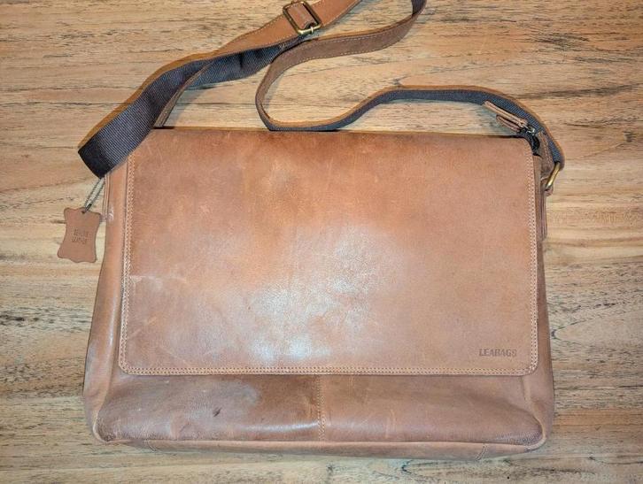 Leren tas (LEABAGS), Sieraden, Tassen en Uiterlijk, Tassen | Schoudertassen, Zo goed als nieuw, Overige merken, Bruin, Leer, Ophalen of Verzenden