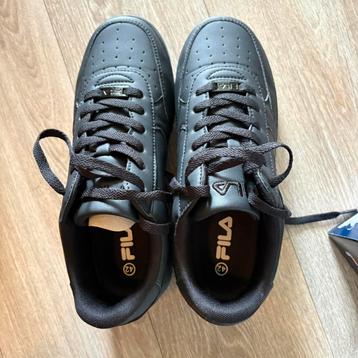 Fila schoenen maat 42 beschikbaar voor biedingen