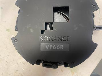 Speakerset beschikbaar voor biedingen