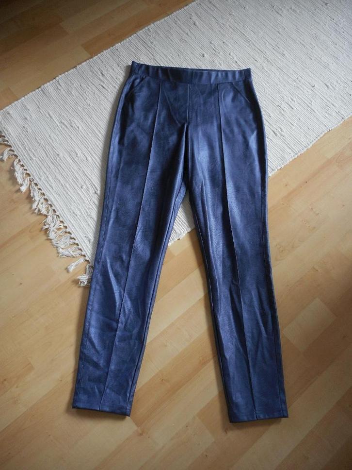Broek van Studio Anneloes, maat XS, Kleding | Dames, Broeken en Pantalons, Zo goed als nieuw, Maat 34 (XS) of kleiner, Blauw, Lang