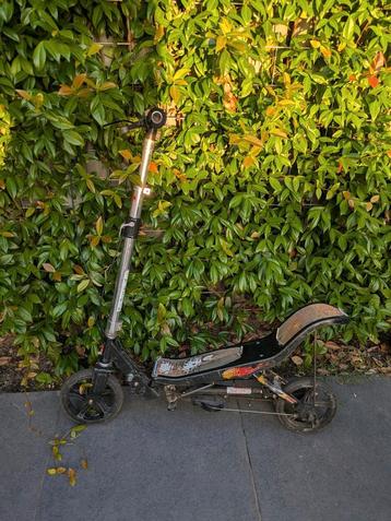 Space scooter beschikbaar voor biedingen