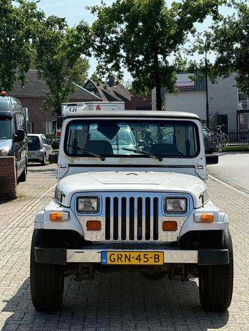 JEEP WRANGLER YJ 2.5 WIT BJ1990 YOUNGTIMER HARD/SOFTTOP beschikbaar voor biedingen