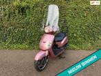SYM Fiddle 2 EURO4 Scooter Rose Gold BETAAL met in3, Fietsen en Brommers, Scooters | SYM, Gebruikt, 49 cc, Info@sym.nl, S