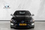 Volvo V60 2.0 D4 R-Design LED|TREKHAAK|LEDER|NAP, 1502 kg, 4 cilinders, Zwart, Origineel Nederlands