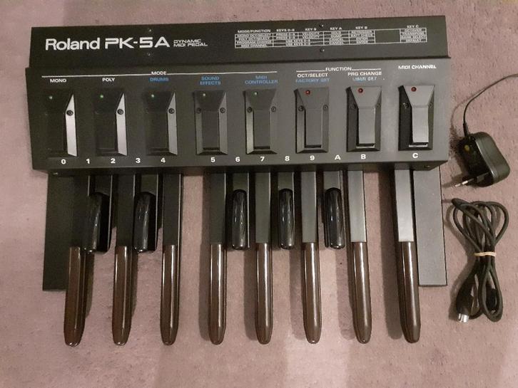 ROLAND PK 5A en HAMMOND XPK 130G met eigen toon generator, Muziek en Instrumenten, Orgels, Zo goed als nieuw, Hammondorgel, 2 klavieren