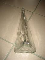 Fles vaas glas transparant driehoekig mooi voor bloem tak bv, Huis en Inrichting, Woonaccessoires | Vazen, Minder dan 50 cm, Glas