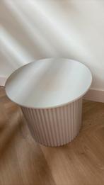 Ronde bijzettafel ribbel poot, Ophalen of Verzenden, Zo goed als nieuw, Hout