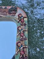 Unieke spiegel met Pinokkio figuren, Gebruikt, 100 tot 150 cm, Ophalen of Verzenden, Overige vormen