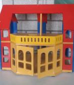 Houten poppenhuis, Ophalen of Verzenden, Zo goed als nieuw, Poppenhuis