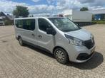 Renault Trafic 1.6 DCI 70KW Combi 8pers.  2016 Grijs, Auto's, Renault, Voorwielaandrijving, 2000 kg, 207 €/maand, Bedrijf