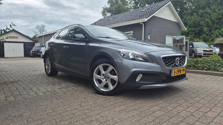 Volvo V40 Cross Country 1.6 D2 Ocean Race LEDER-NAVI-BJ 2015, Auto's, Volvo, Bedrijf, Te koop, V40, ABS, Achteruitrijcamera, Airbags