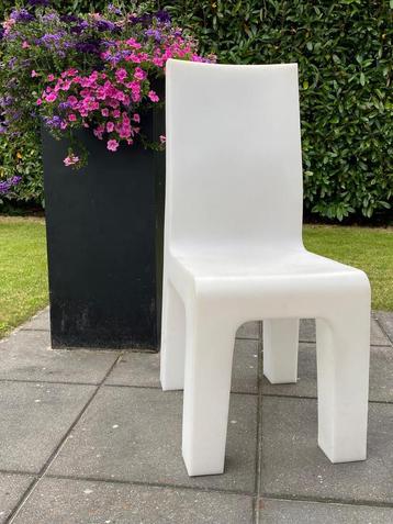 2x Centraal Museum Design Stoelen – Richard Hutten – beschikbaar voor biedingen