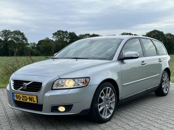 Volvo V50 1.8 EDII LEDER 2008 MET GERVISEERDE MOTOR TOPSTAAT beschikbaar voor biedingen