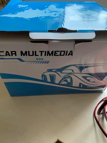 Deze radio en spullen voor een auto beschikbaar voor biedingen