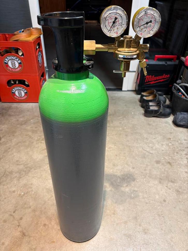 NIEUW!! 20 Liter Menggas cilinder gevuld met reduceerventiel, Doe-het-zelf en Verbouw, Gereedschap | Lasapparaten, Nieuw, Co2